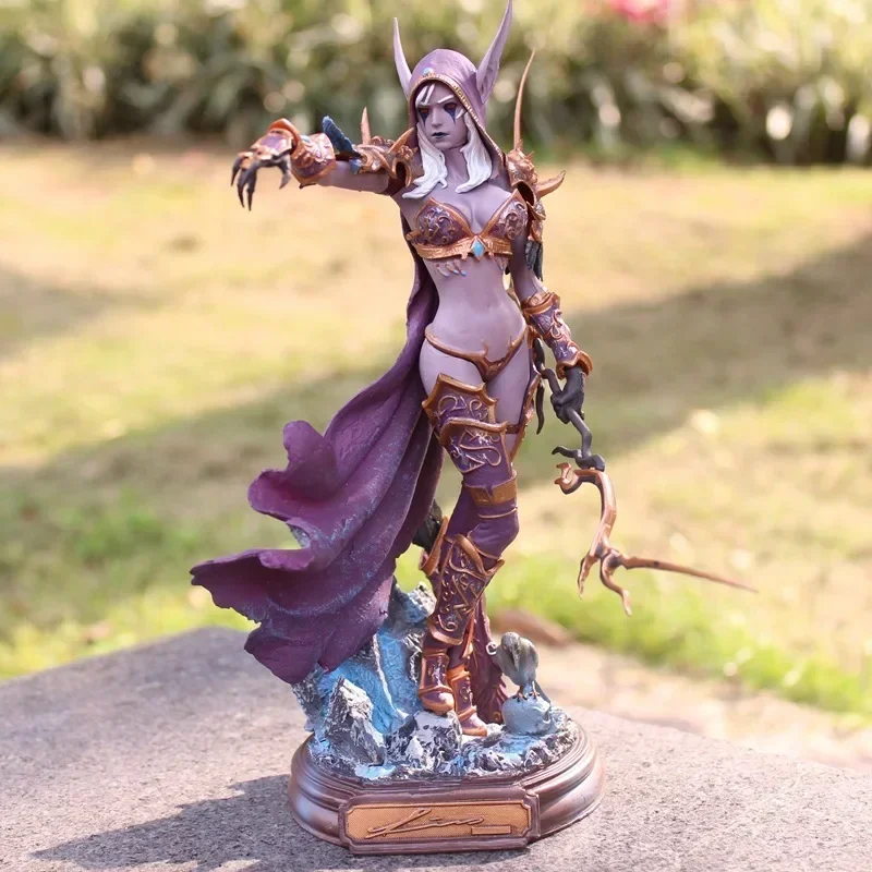 24cm Game WOW Windrunner Sylvanas Undead Queen PVC Statue Movable Figure Desktop home Decor ornament Collectible Fans Gift toy