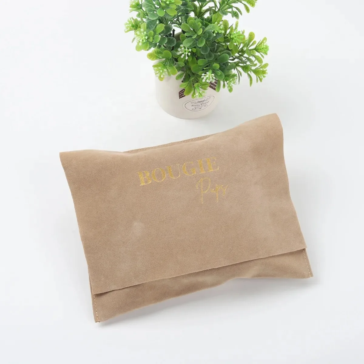 High End Gold Logo Printed Velvet Envelope Pouch Dust Cloth Jewelry Belt Necktie Hairpin Packaging Envelope Bag