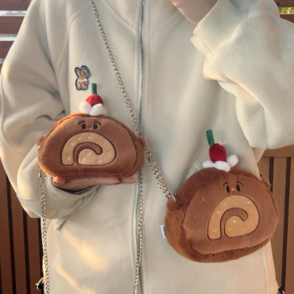 

Creative Cute Swiss Roll Coin Purse Cake Shape Large Capacity Plush Crossbody Bag Soft Chain Cartoon Shoulder Bag Students