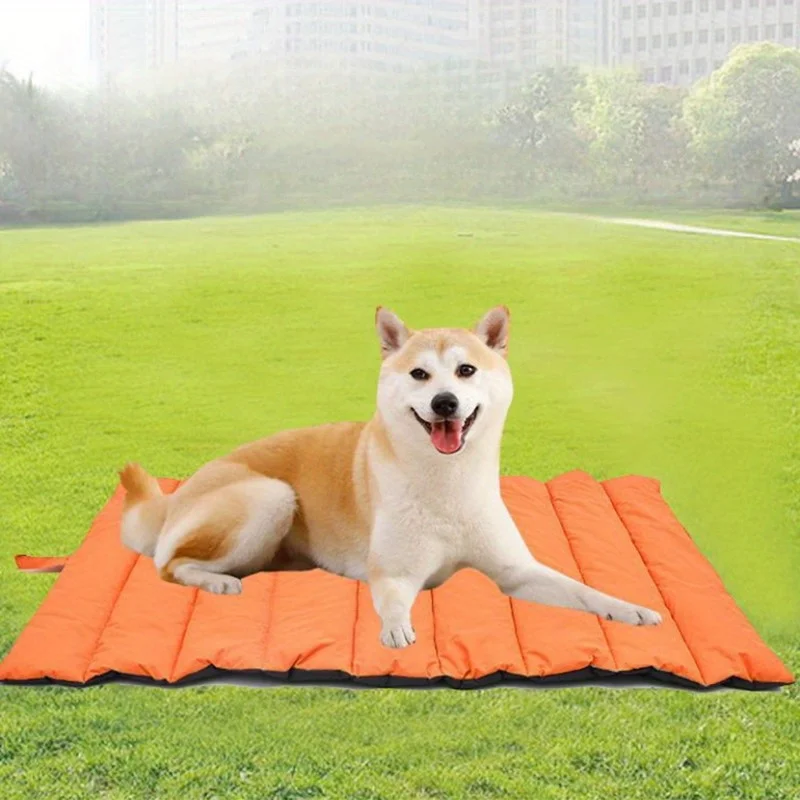 Cama portátil antideslizante para perros y gatos – impermeable
