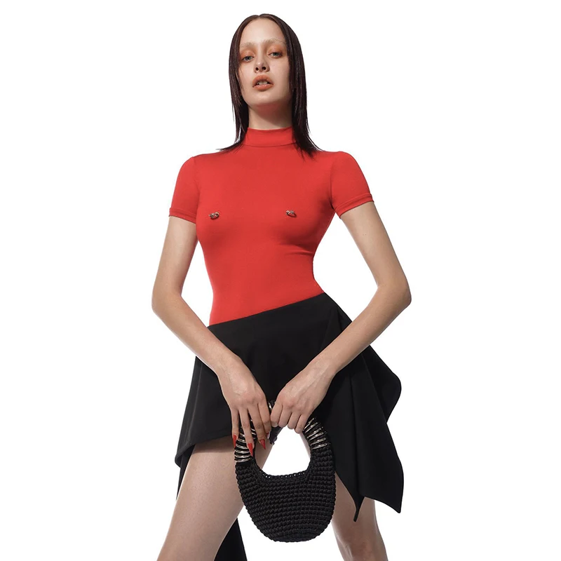 

Tops woman 2024 summer red top Metal bauble T-shirt Short sleeve tee fashion youth blouse streetwear Turtleneck Tight pulovers