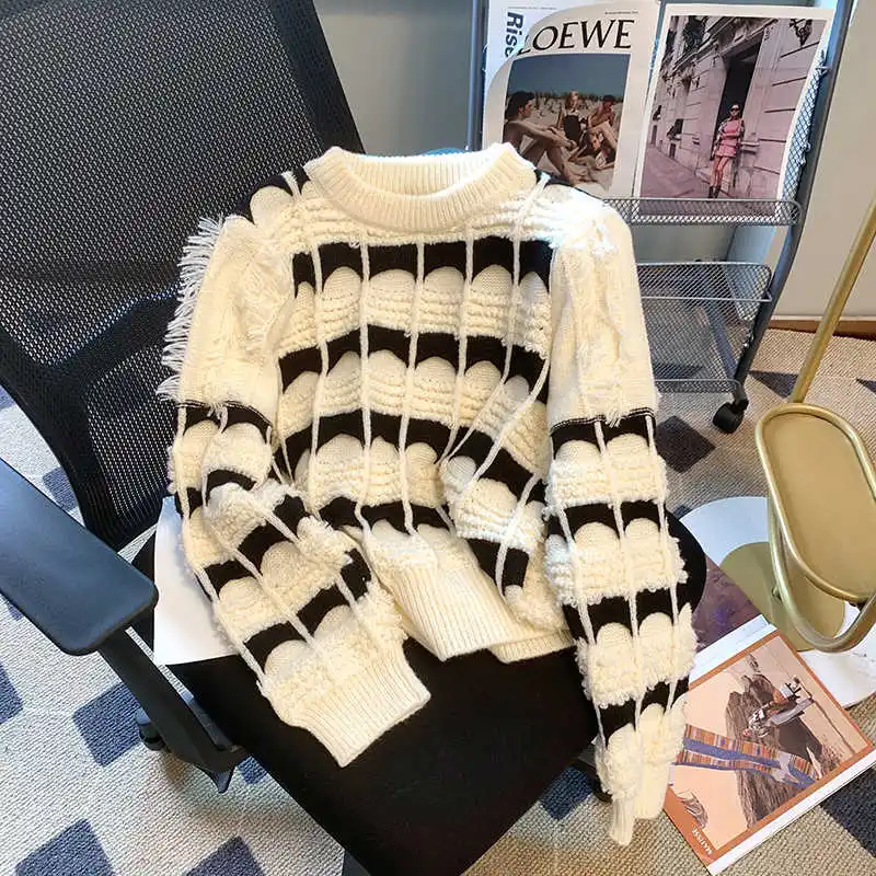 

Women White Striped Knitted Luxury Pullover Sweater Harajuku Y2k Korean Long Sleeves O-Neck Sweaters Vintage 2000s Clothes 2025