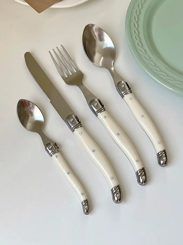 24pcs laguiole bílá jídelní příbor sada 6 biftek nože 6 hlavní jídlo vidliček 6 spoons 6 lžička nerez ocel nádobí sada plastový ovládat