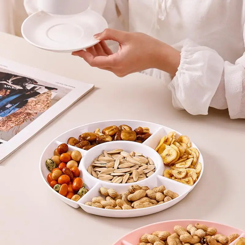 Food Grade Plastic Divided Snack Serving Tray 5 Compartments Center Dip Holder For Home Parties Movie Nights Family Gatherings