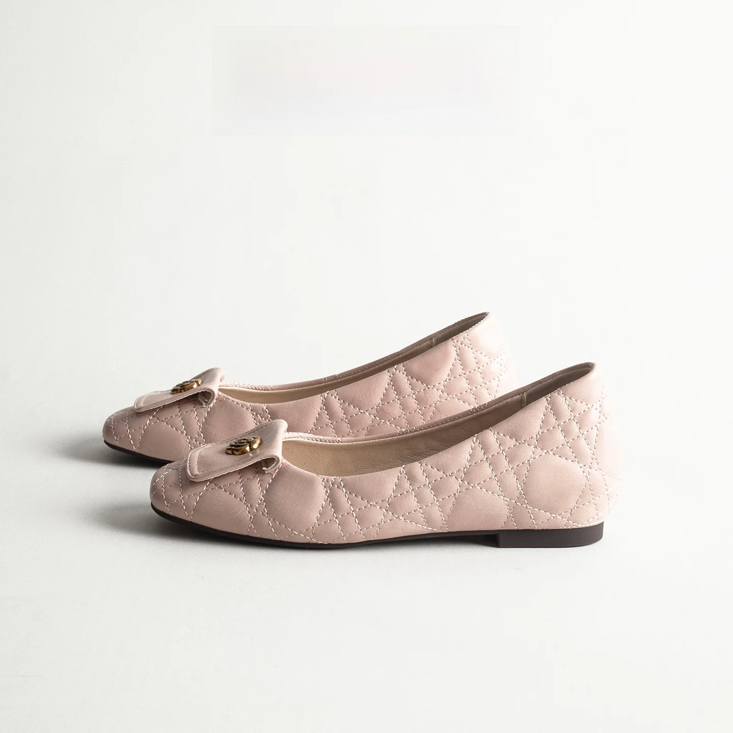 leather-retro-camellia-flat-shoes-women-spring-versatile-elegant-heightening-commute-mary-janes-slip-on-ballet-flat-shoes