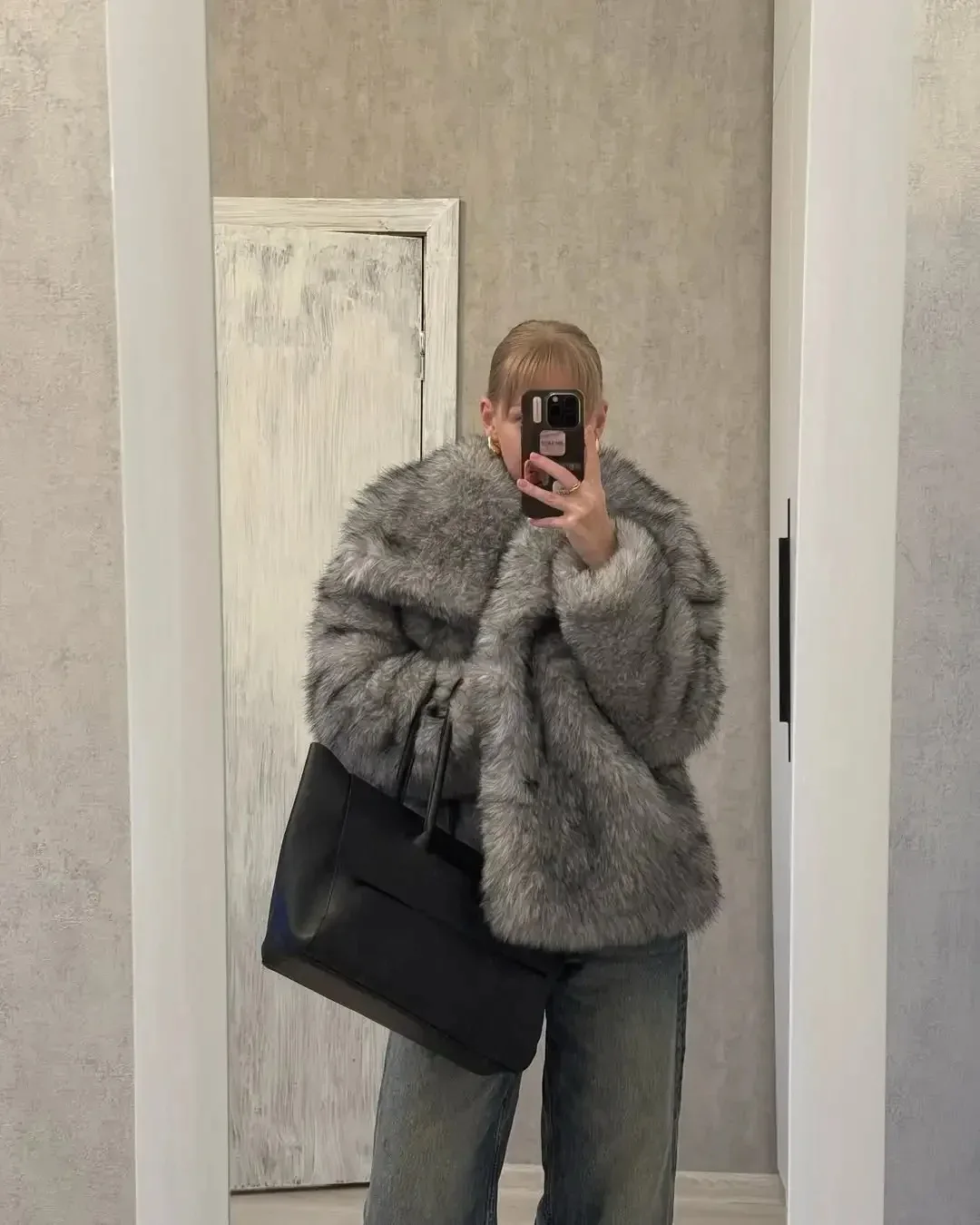 Manteau court à revers gris pour femme, col rabattu, manches longues, confortable, ample, en fausse fourrure, vêtements de rue pour vacances d'hiver