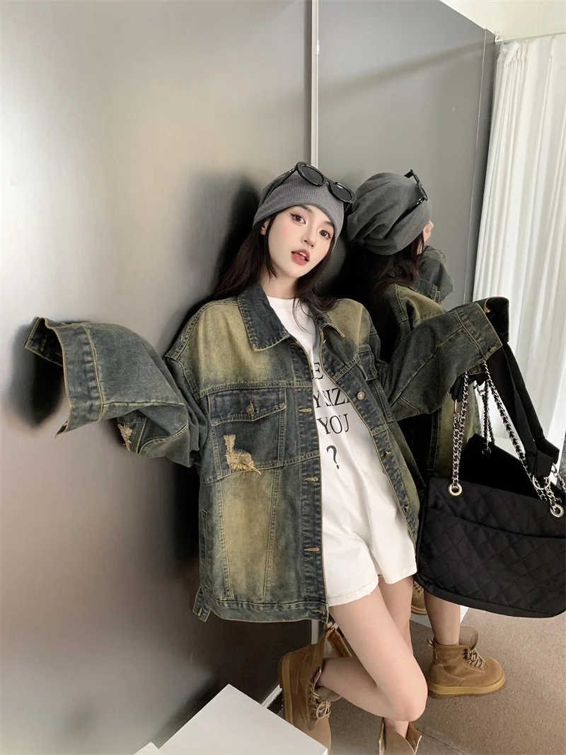 

Retro Distressed Denim Jacket For Women In Autumn 2024 New Design With A Loose Fit And Medium Length Long Sleeved Top Trend P357