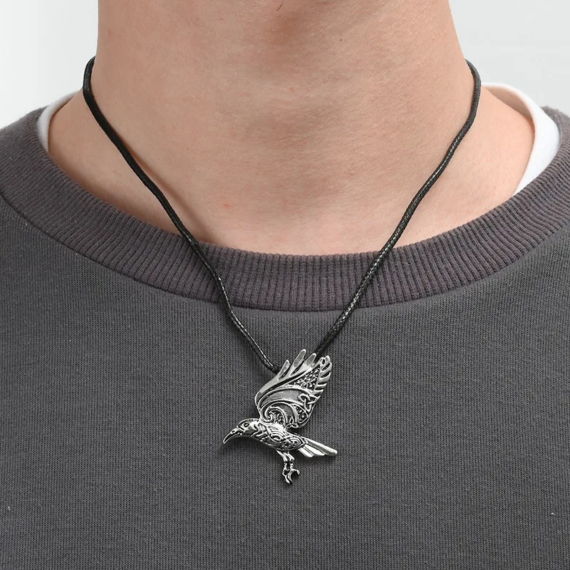 Vintage Nordic Viking Myth Celtic Crow Totem Men\'s Pendant Necklace Fashion Punk Gothic Men\'s Party Jewelry Accessories Gift