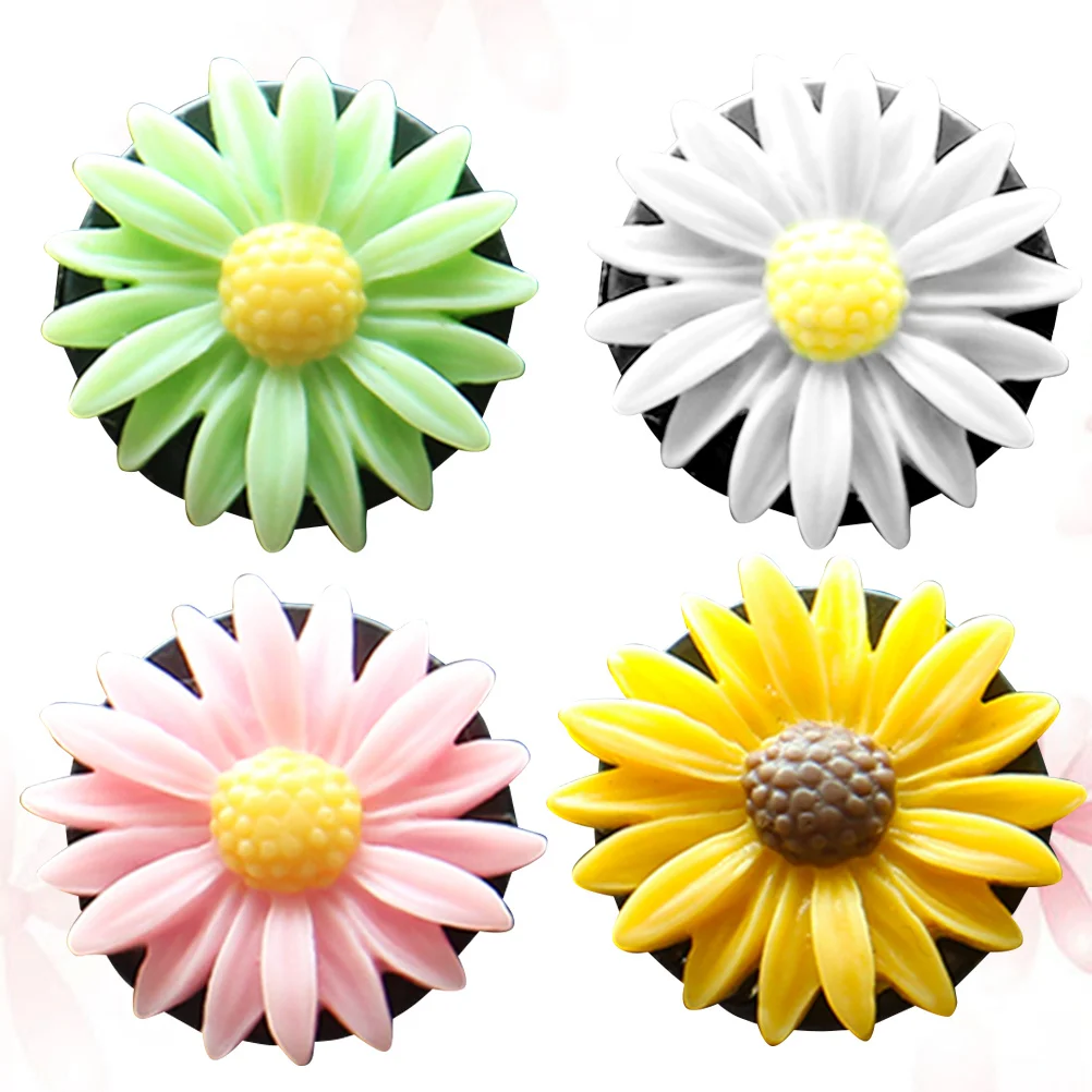 

4Pcs Daisy Shape Car Perfume Clip Resin Auto Interior Ornament Aromatherapy Diffuser Car Air Freshener Aromatherapy Diffuser