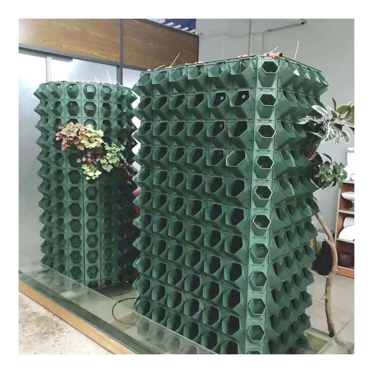 Luxury Large Vertical Flower Pot Plant Pot Plastic For Home Hotel Garden Vertical Garden Supplies