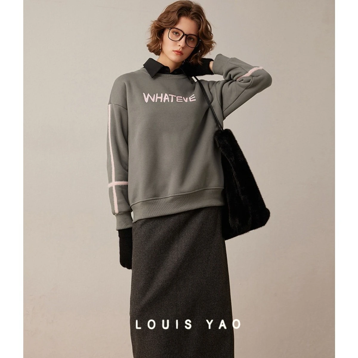 

LOUIS YAO Thick Velvet Color Contrast Ribbon Women's Sweatshirts 2025 Winter Women Tops Printed Micro Elastic Loose Hoodie