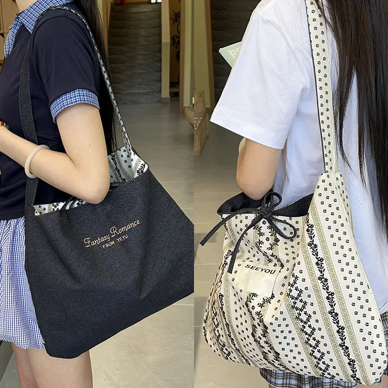 

Новая двусторонняя джинсовая сумка-тоут в корейском ленивом стиле, большая сумка через плечо, высокоэстетичная парусиновая сумка на плечо, универсальная повседневная сумка