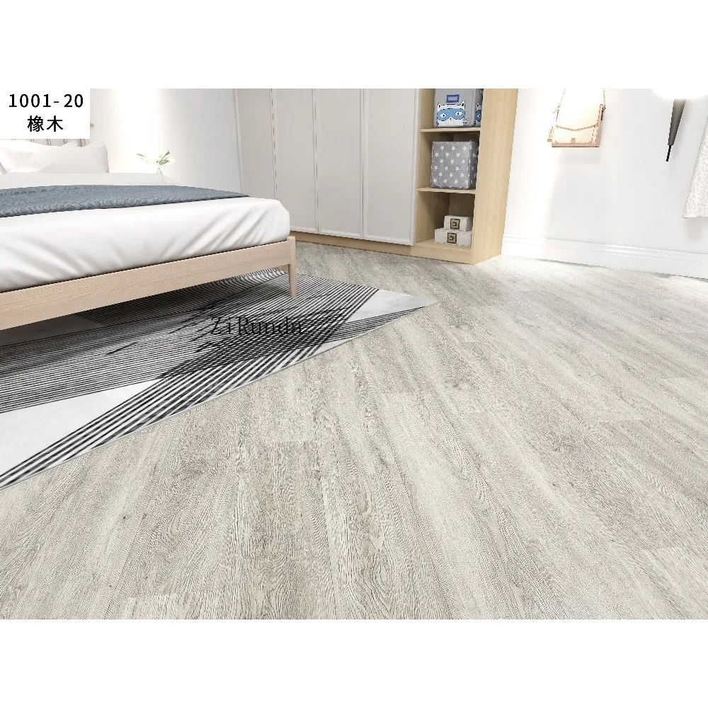 Azulejos de piso de PVC de estilo de madera de Pvc impermeables de versión personalizada