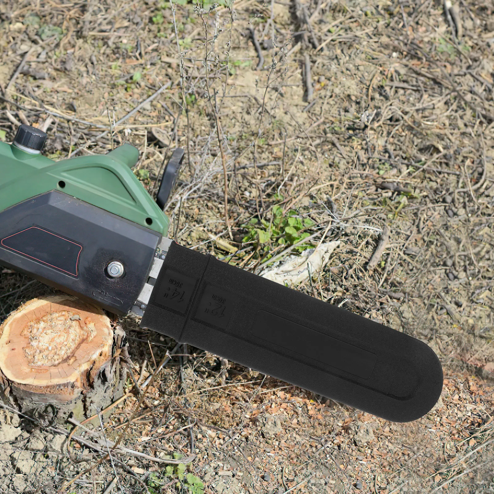 

Chainsaw Bar Cover 14 Inch Plastic Scabbard Guard for Safety Chain Protector Sleeve Universal Fit for Chainsaw Parts and