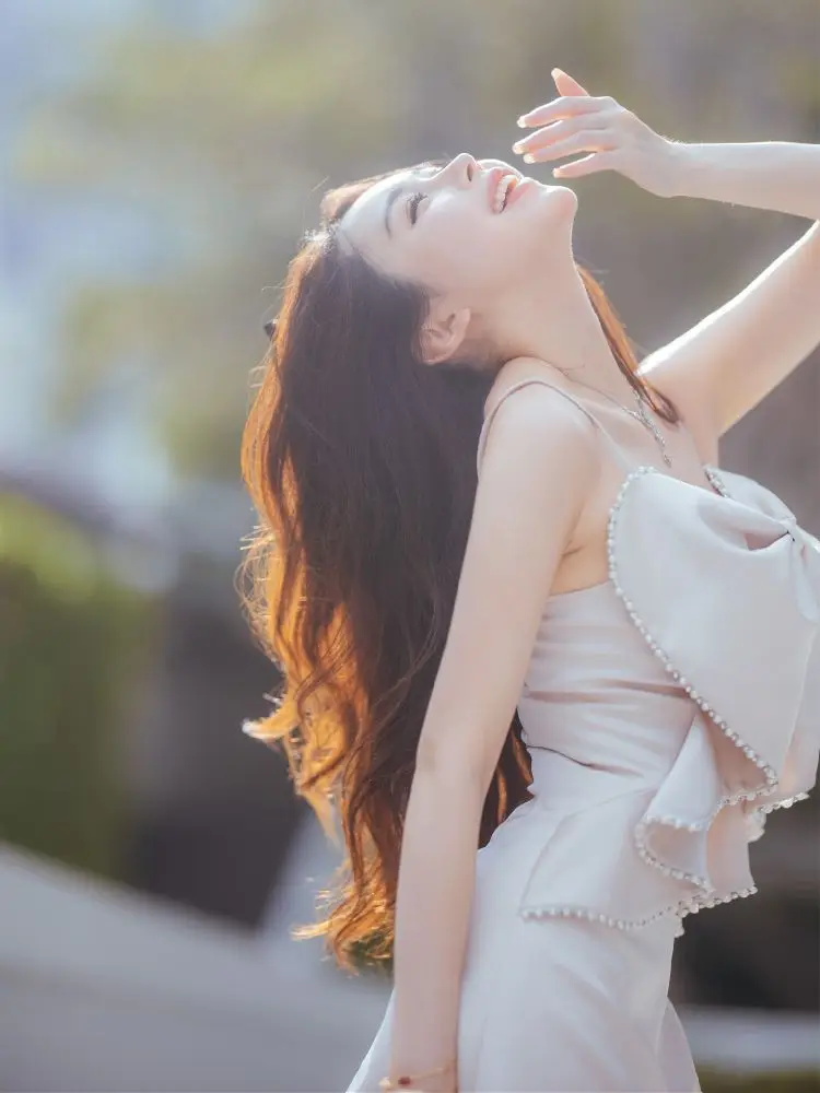 Luxury Pearl Rhinestone Ruffle Bow Cami ชุดภาษาฝรั่งเศสคํา Elegant วันเกิดชุดมินิสําหรับผู้หญิงหญิง Glamorous & Chic ชุด