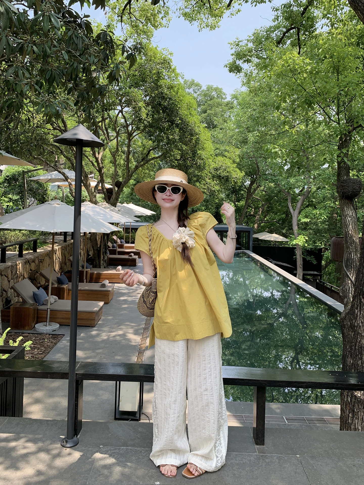 

Lazy Summer Loose round Ne Bal irt ort Sve Women's Top Evnsle Bubble Sve Thin Fabric Regular Length