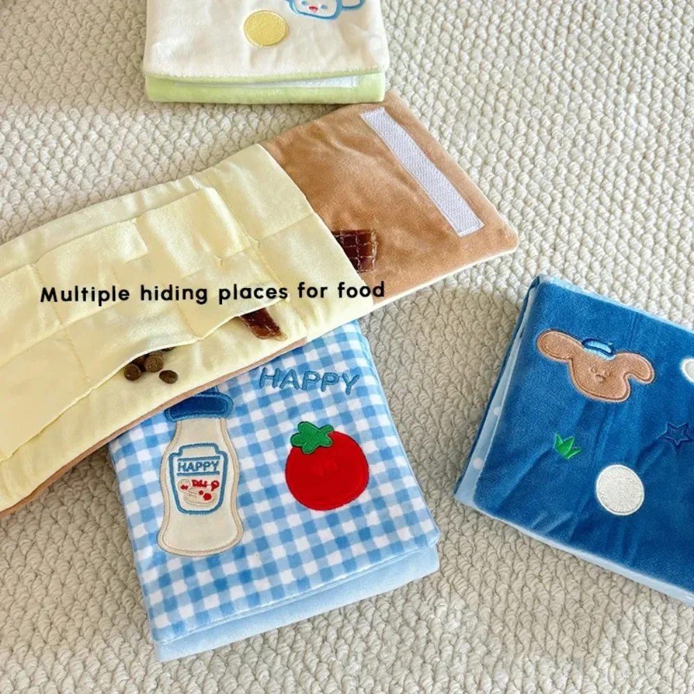 Hundespielzeug zur Beschäftigung und Erhaltung: Schnüffel- und Futterbuch mit Quietsch- und Kastagnetten-Geräuschen, Stoffbuch für Hunde zum Zähneknirschen, Leckerli-Versteckspiel und Kauspaß für Welpen und Kätzchen – für den täglichen Gebrauch – Detail 3