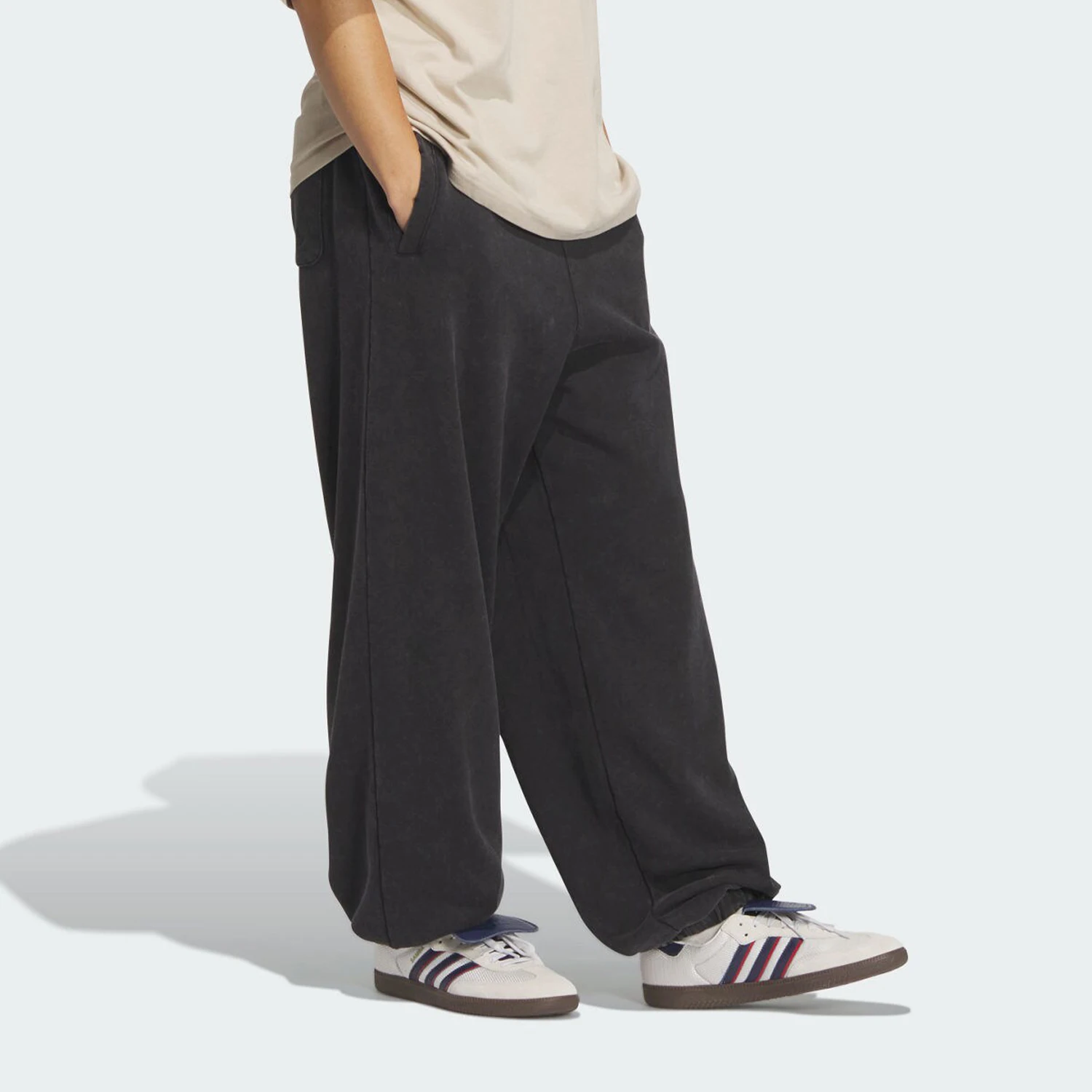 Adidas genuine clover men's retro ankle cinching loose sports pants JM7289