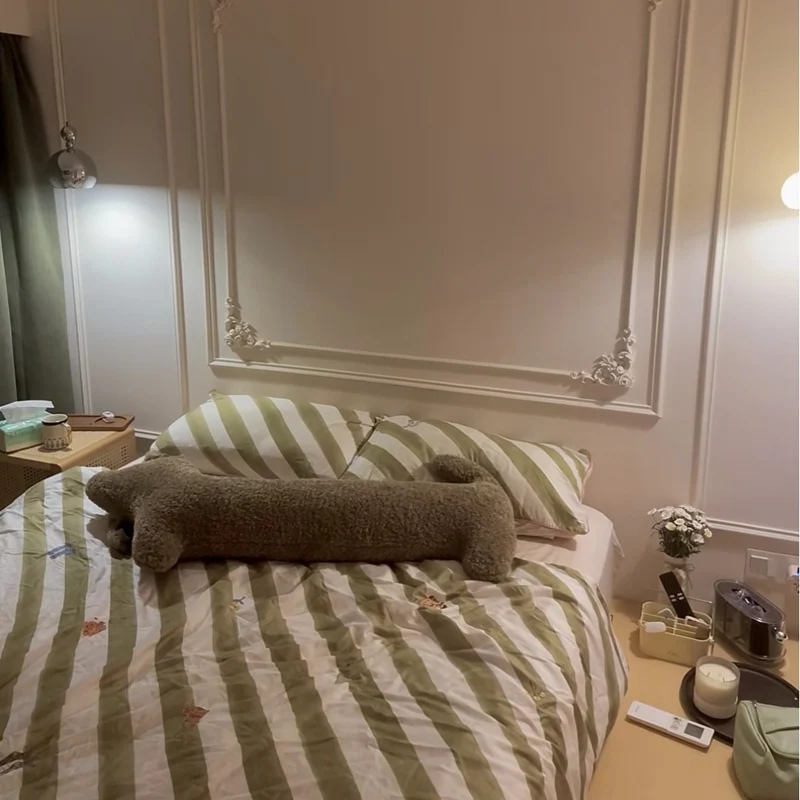 Poduszka pluszowa w kształcie jamnika, miękka i przytulna, 68 cm/108 cm, urocza poduszka do spania dla dzieci, zabawny element dekoracji domu.