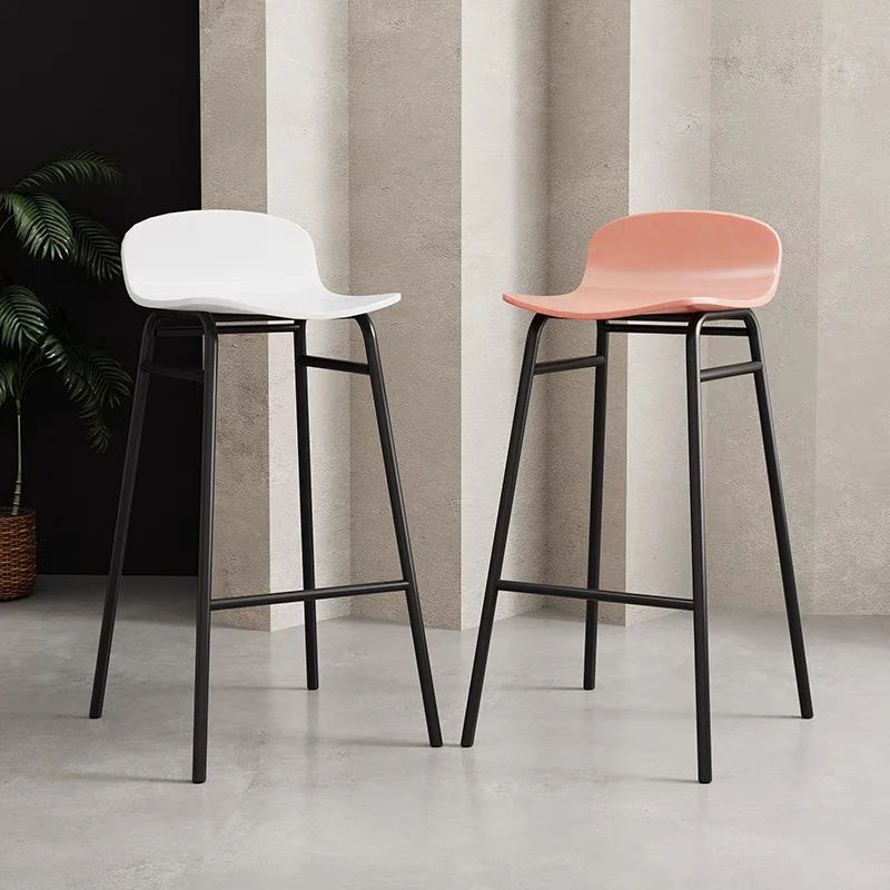 Scandinavische moderne barkrukken Minimalistische metalen verstelbare barstoelen Kappers Comfortabele Sillas tuinmeubelsets