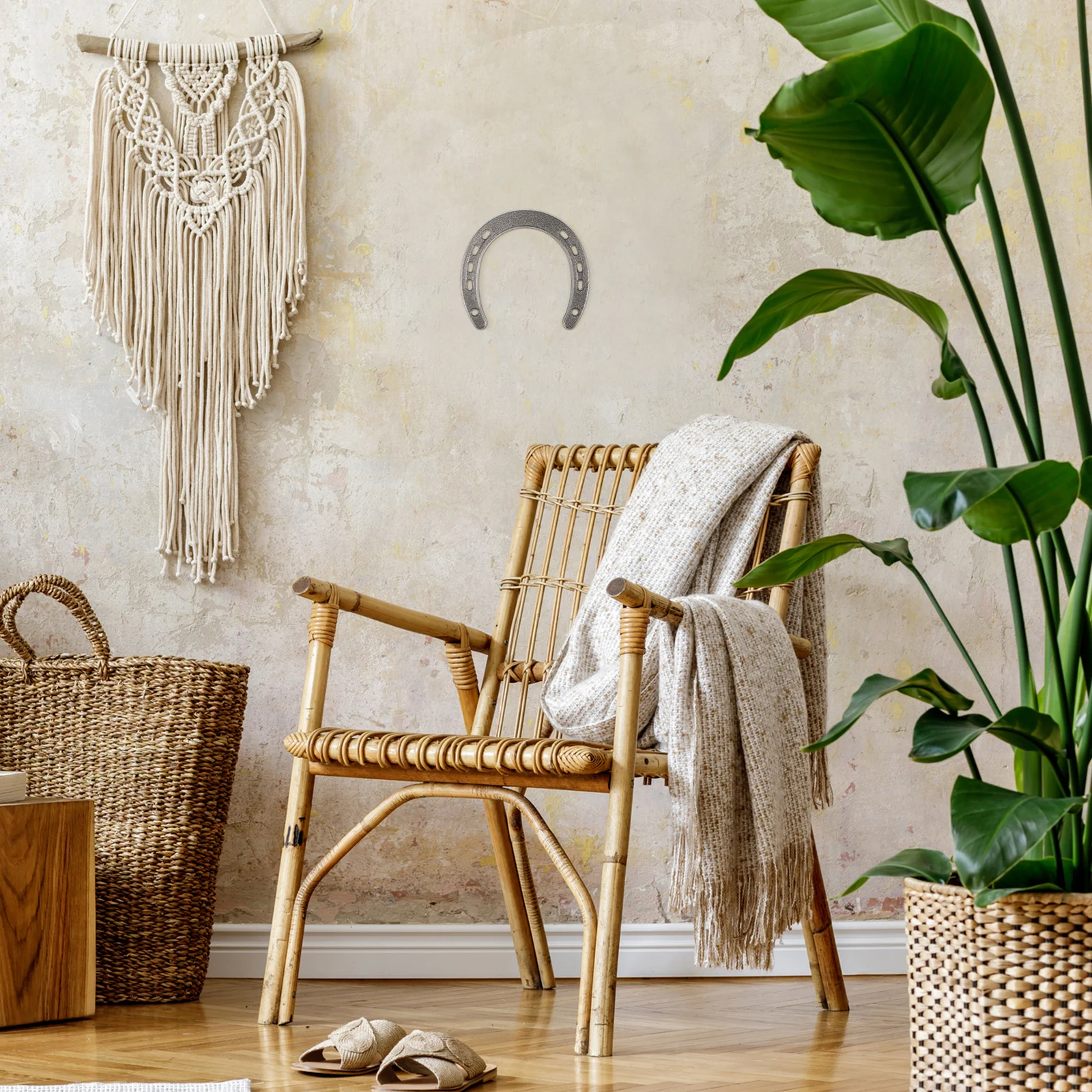 

Horseshoe Wall Hanging Decor Cast Iron Unique Design Metal Wall Art For Living Room Bedroom Porch