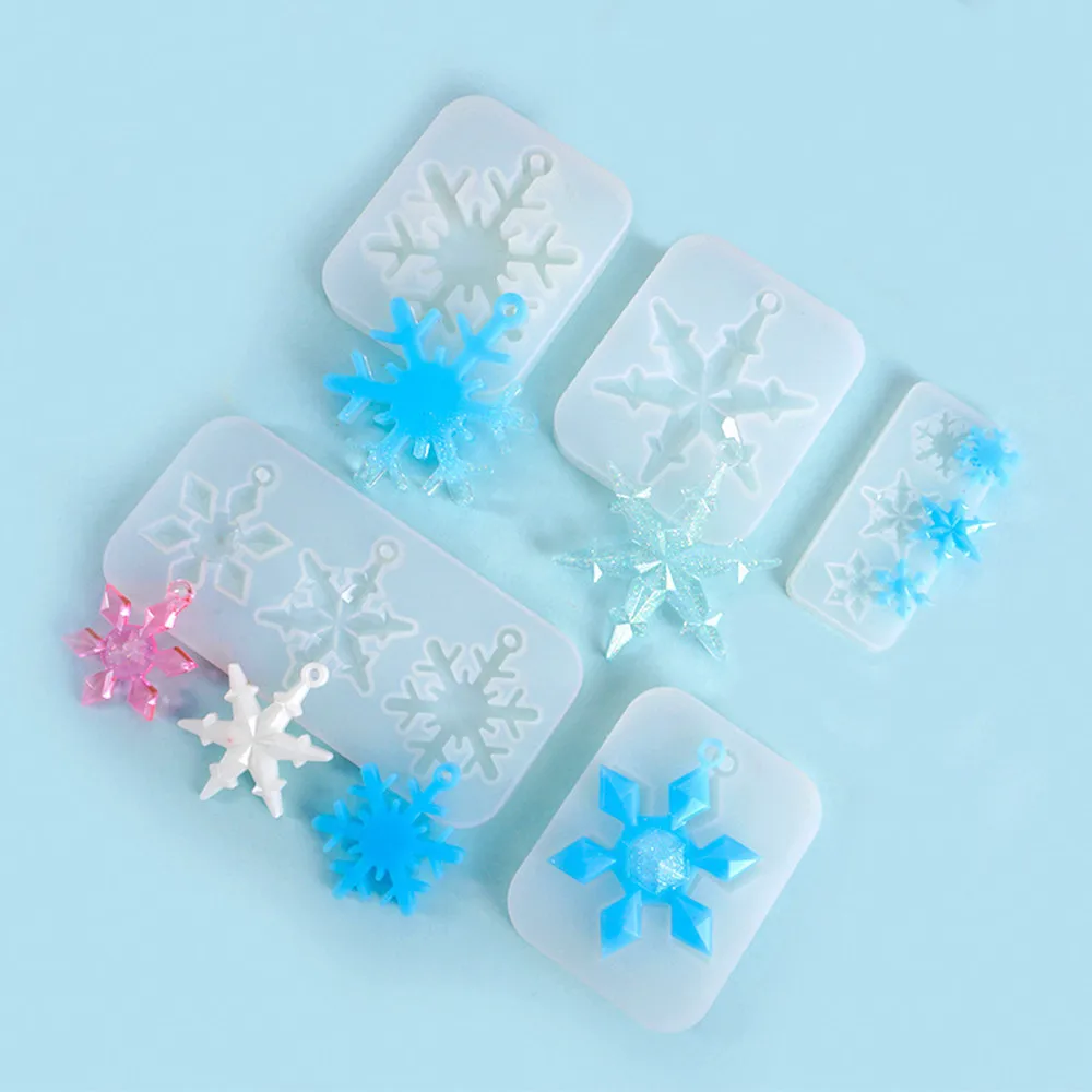 Snowflake Pendant Silicone Mold Christmas Tree Hanging Charms Epoxy Resin Mould for DIY Epoxy Resin Crafts Christmas Tree Decor