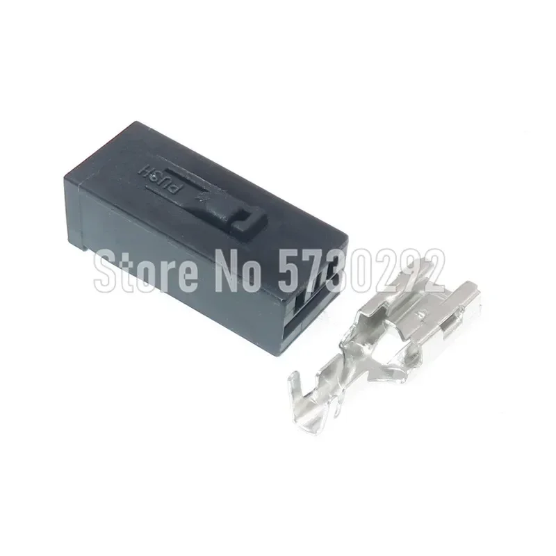 1P 6.3 Series High Current Wiring Harness Plug Automobile Unsealed Socket For Vehicle 1900-1003