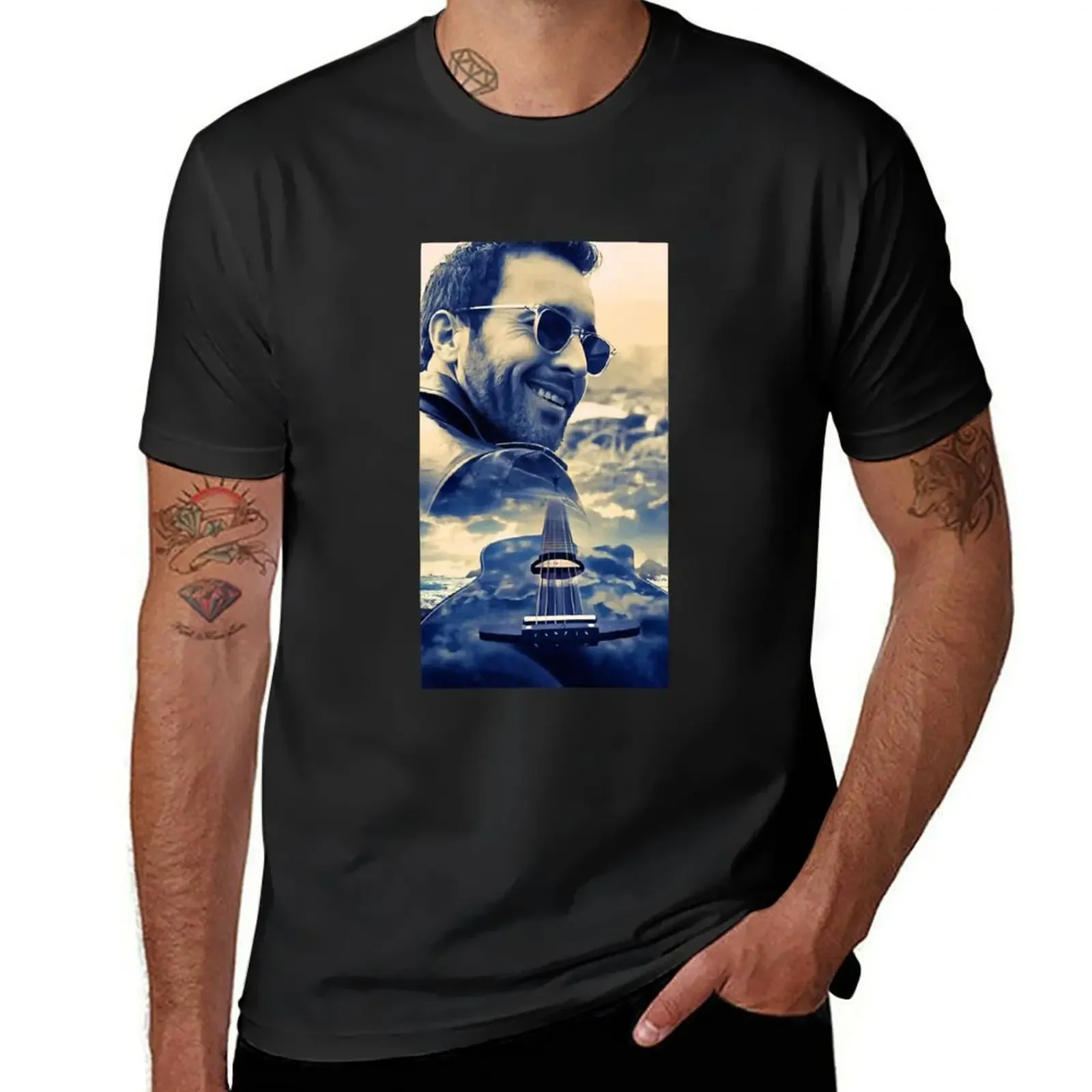 Gifts Idea Alex Oloughlin Cute Gift T-Shirt oversize t-shirts man funny gifts Men's clothing