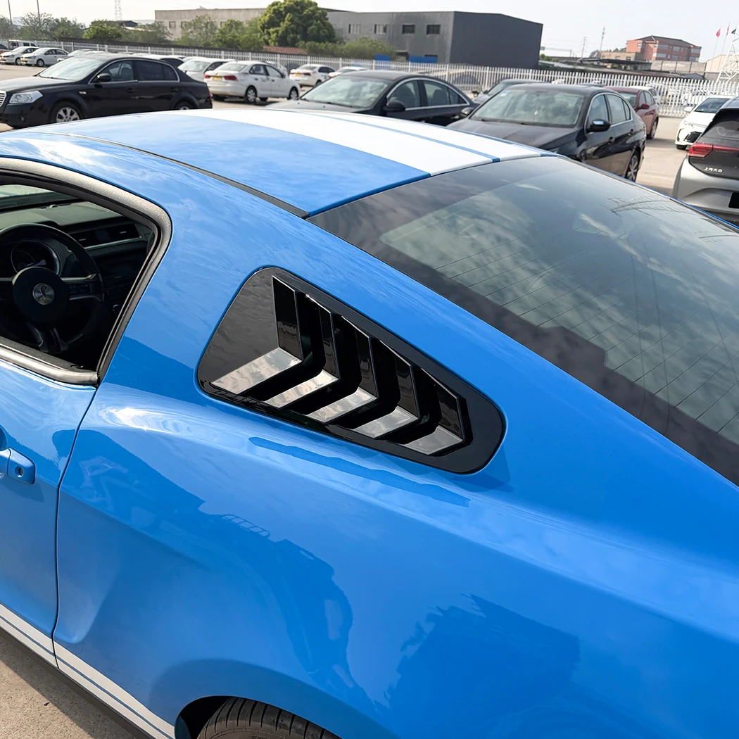 Cubierta de persiana para ventana trasera de coche, embellecedor de ventana, ventilación lateral para Ford Mustang MK5 2005-2014, accesorios para automóvil