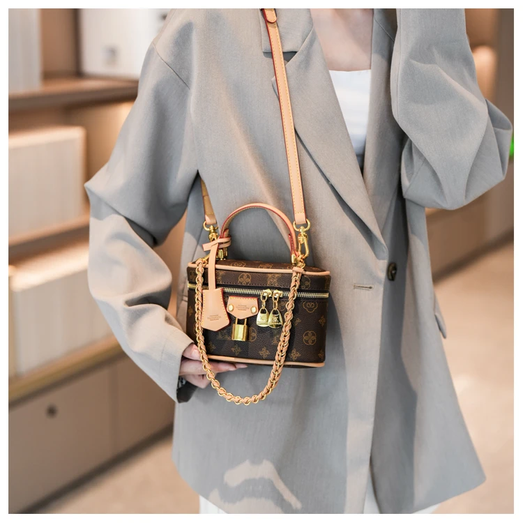 

High-Quality Ladies Crossbody Bag By Famous Designer Luxury Brand Popular Classic Elegant Leather Handbag Women's