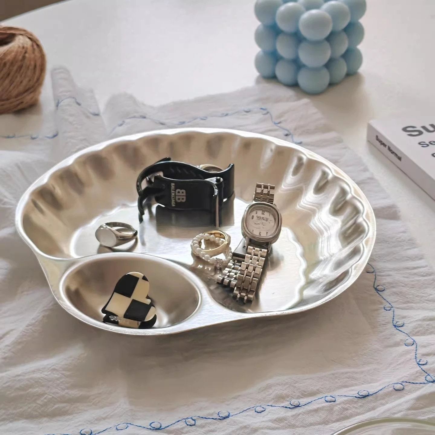 Stainless Steel Snack Plate Golden Shell Shaped Partitioned Creative Vinegar Plate Household Dumpling Shell Plate Square Tray