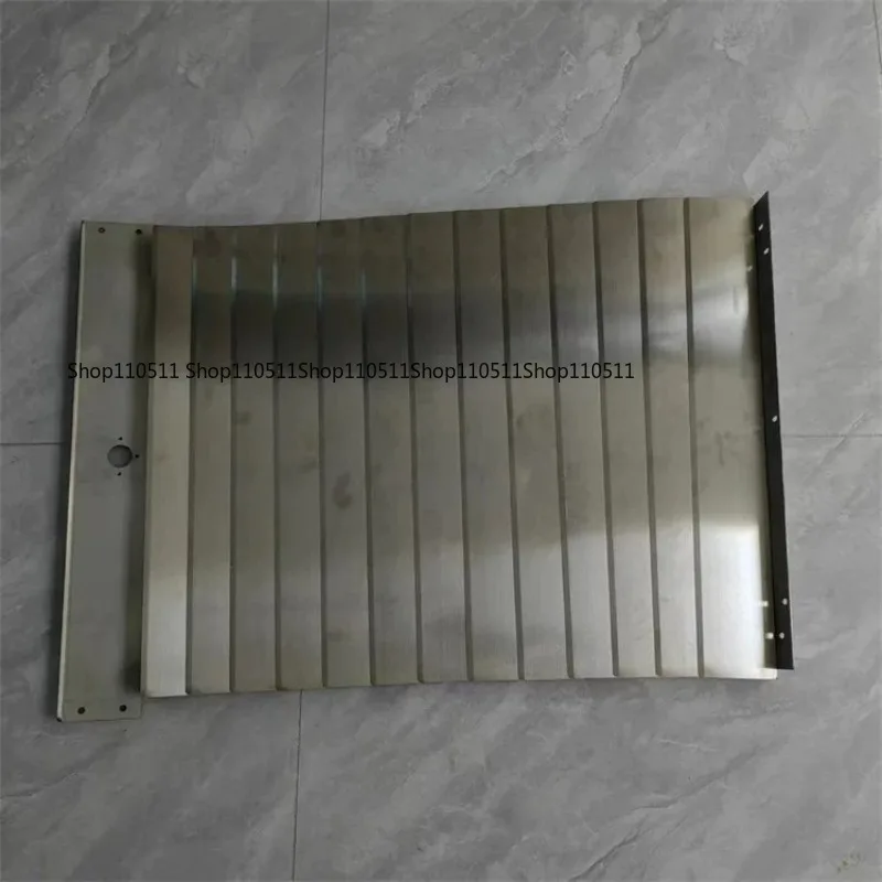 Suitable for Haas VF3/2SS machine tool Z-axis armor shield guide rail chip flap armor protective cover machining center sheet