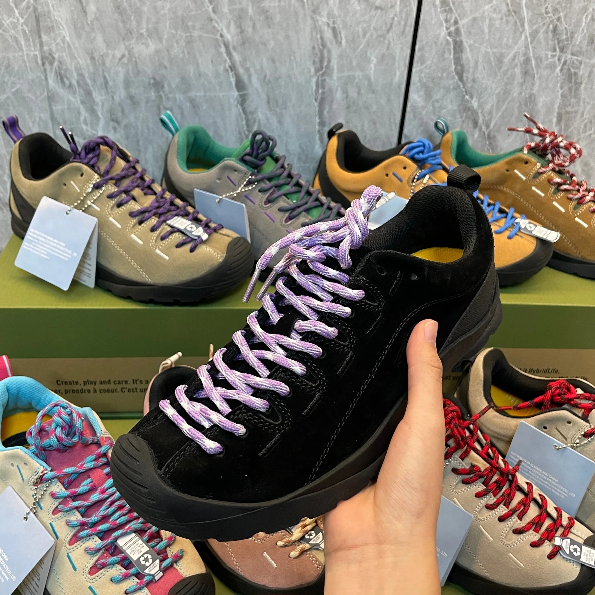 

Summer Breathable Comfortable Non-slip Mens Hiking Shoes Outdoor Mens Sneakers Climbing Shoes Mens Sports Hiking Shoes