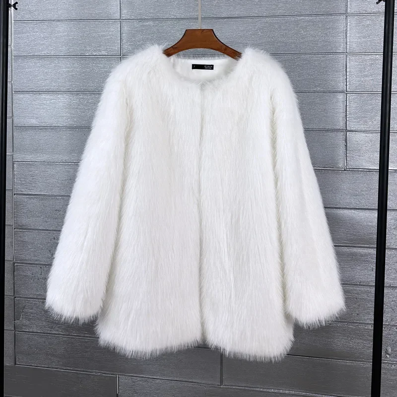 سميكة الشتاء المرأة معطف فرو المنك الجولة الرقبة كم كامل الإناث سترة الفراء الاصطناعي مزاجه فو معطف الفرو لسيدة