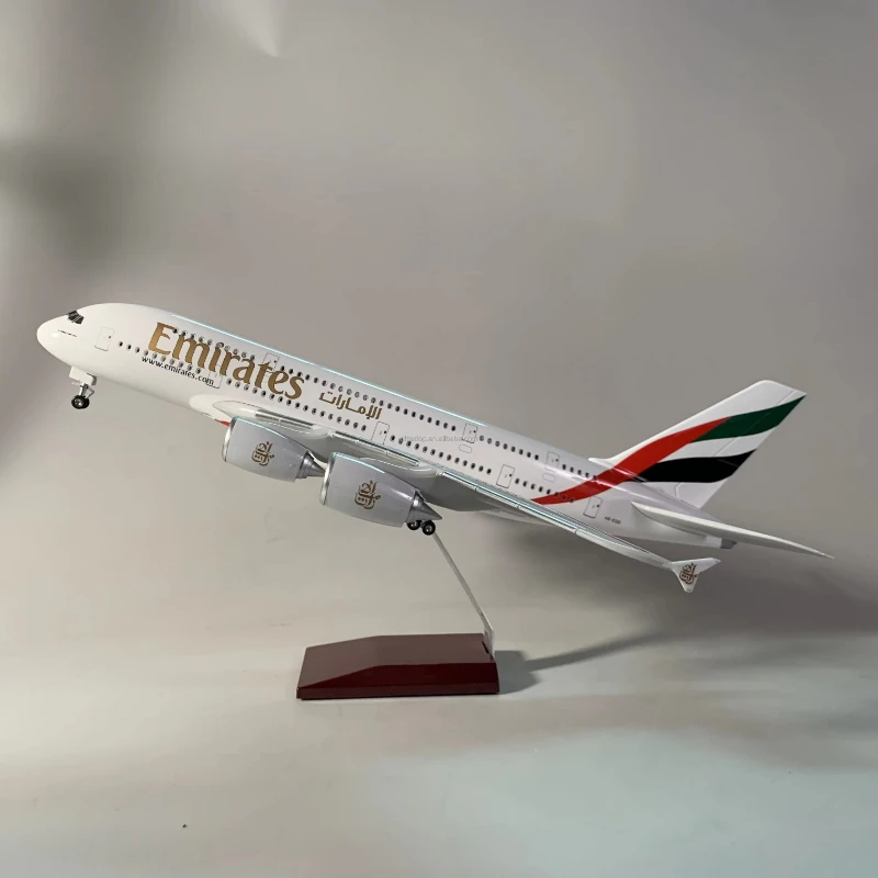 

LED resin aircraft model Airbus A380 Emirates size 46 cm 1/160 scale