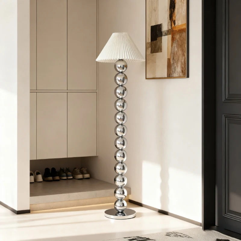 الأوروبي الكهربائي الحديد المطاوع مصباح أرضي الأبيض مطوي النسيج عاكس الضوء غرفة المعيشة غرفة نوم مطعم LED ضوء قائم #2