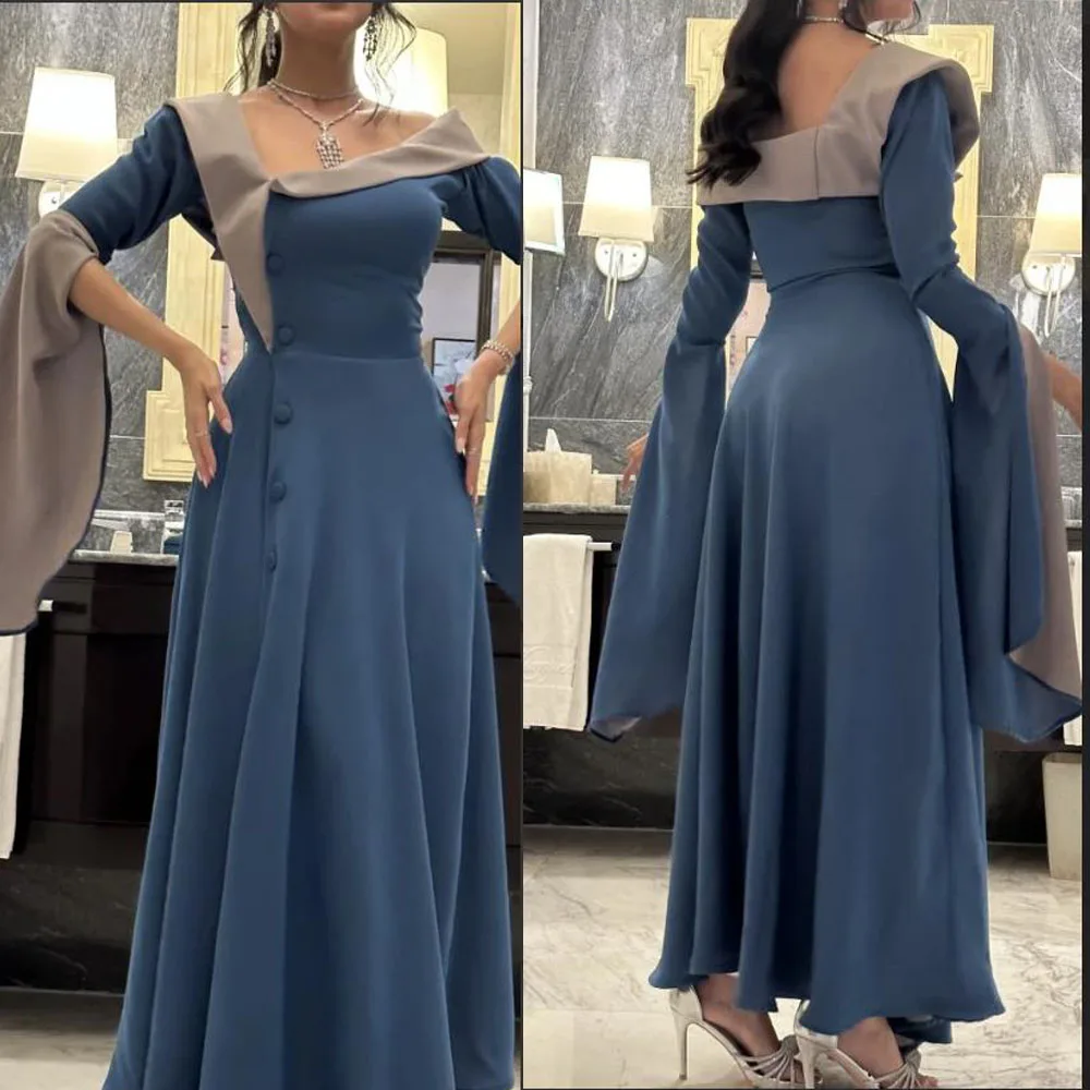 Maßgeschneiderte Ballkleider mit unregelmäßigem Ausschnitt, vorderer seitlicher Knopf, formelles Abend-Partykleid, Maxikleid mit geteilten ausgestellten Ärmeln