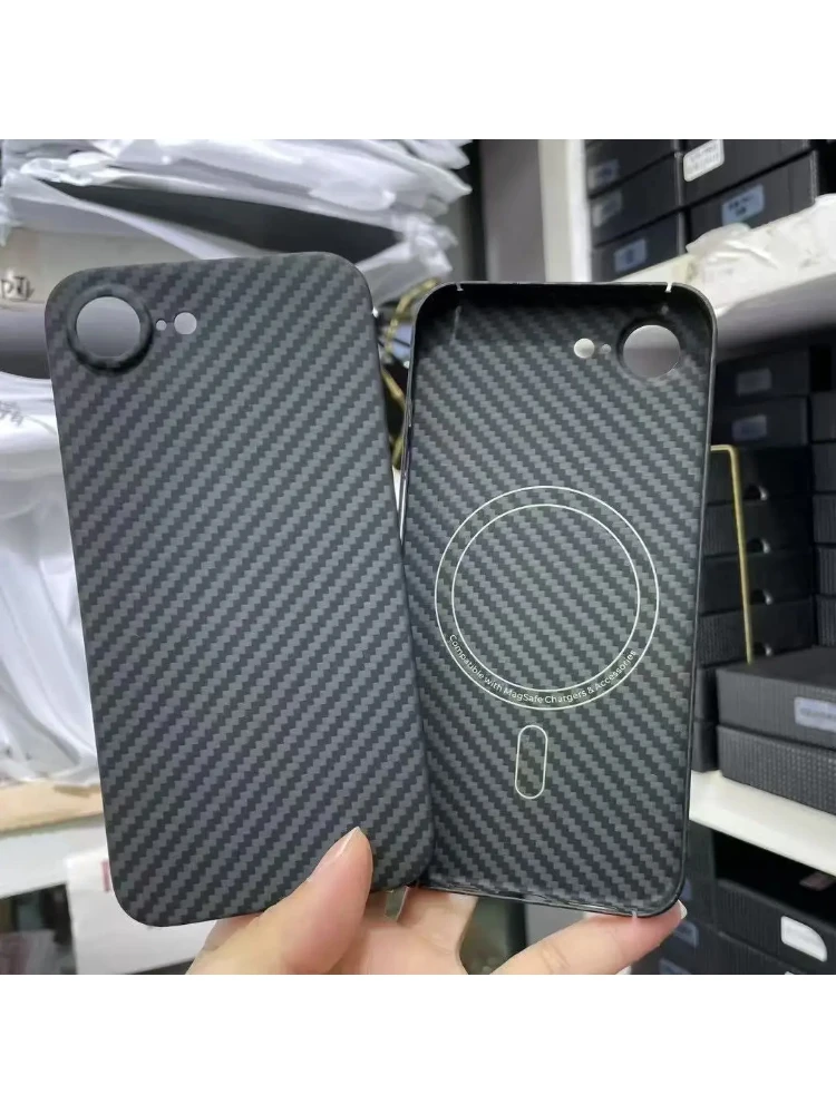 Etui Magsafe na iPhone 16E z prawdziwego włókna węglowego aramidowego, magnetyczna tylna obudowa na iPhone 16e, luksusowe etui karbonowe — zdjęcie produktu 7