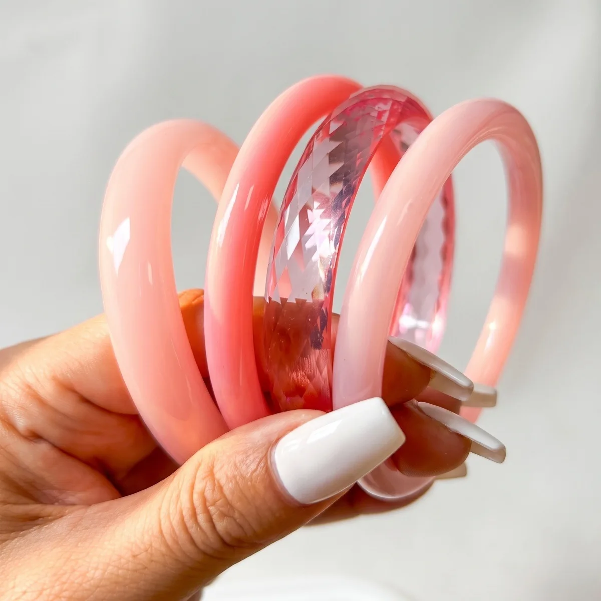 4Pcs/Set Fashion Geometric Cutting Acrylic Bracelets for Women Smudging Resin Stackable Translucent Bangles Set Jewelry Girls