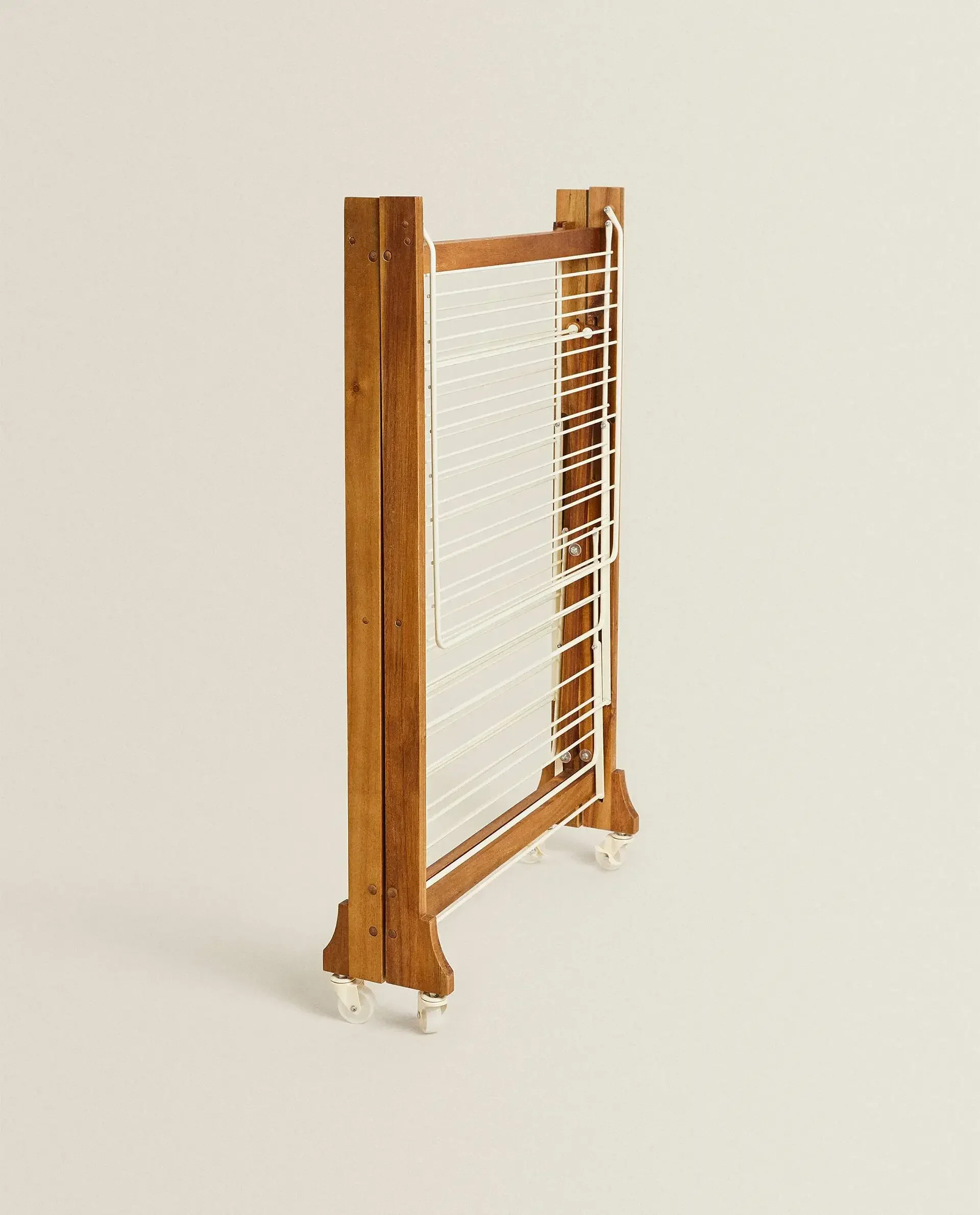 Folding Removable Wooden and Metal Drying Rack with Roller