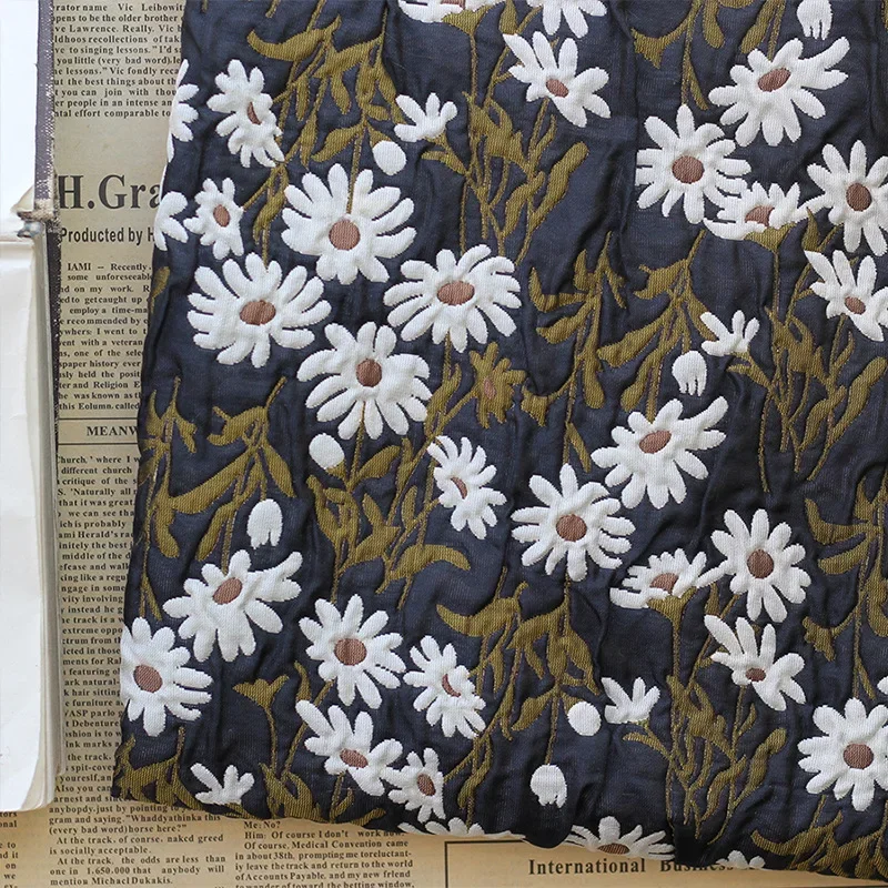 

Окрашенная в пряжу пузырьковая жаккардовая ткань, маленькая хризантема, платье, рубашка, сумка, чехол для дивана, подушка, модное шитье, оптовая продажа, ткань на метр