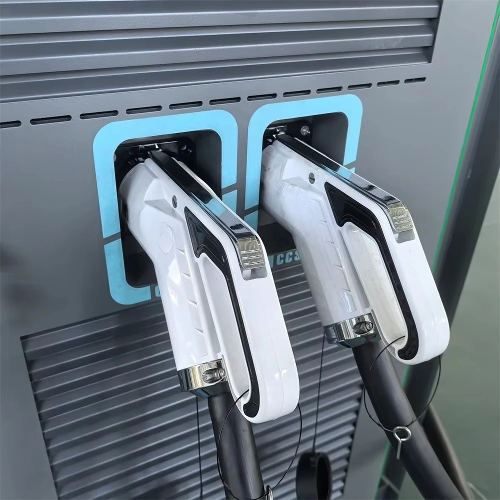 HIPECH Commercial Grade Electric Vehicle Station 320KW DC Fast Charger IP55 Protection OCPP 1.6 Low Price New Condition