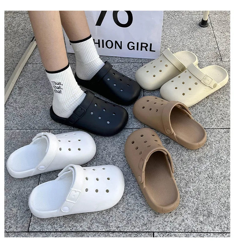 

Women's Breathable Slip Resistant Soft Thick Sole Cartoon Clogs Summer Indoor Outdoor Shoes