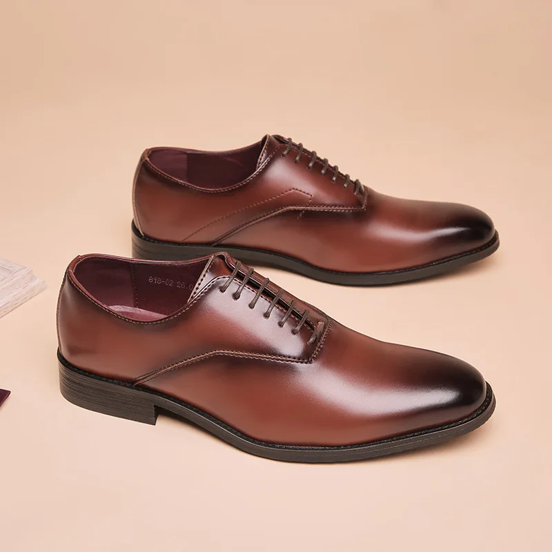 Zapatos de hombre de talla grande, nuevos mocasines formales de cuero para negocios para las cuatro estaciones, mocasines de oficina para caballero, sombrero femenino