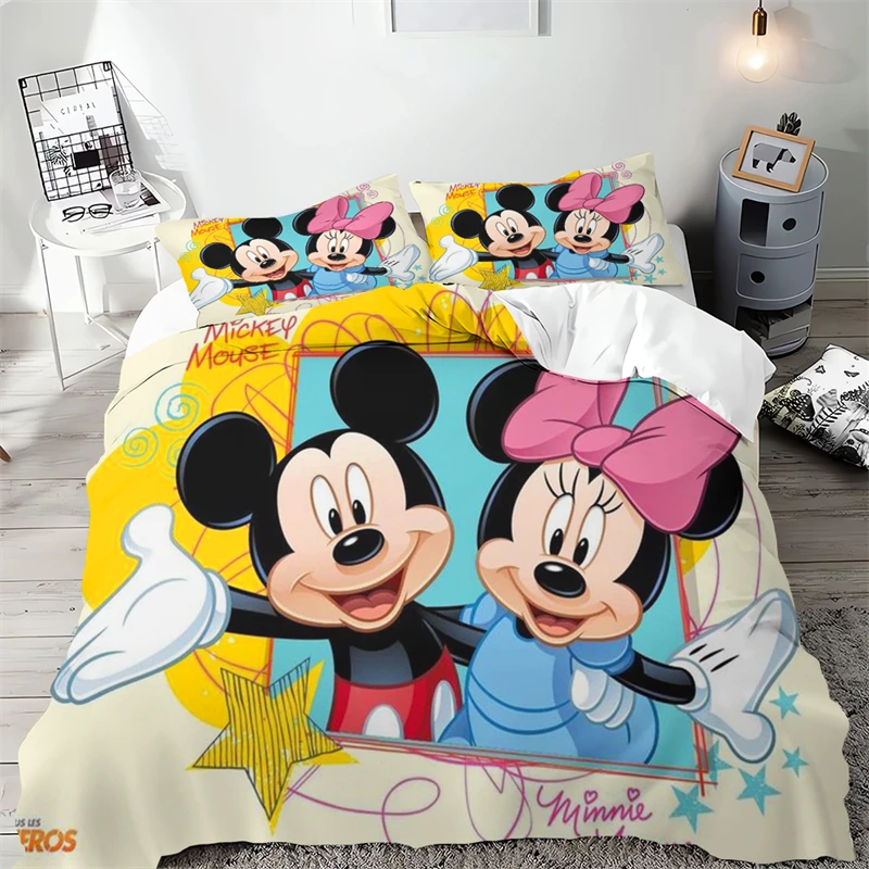 Duvet Cover Mickey Minnie Beckoning Microfiber Material Soft and Comfortable Children's Room Decoration Single Double Bed Size