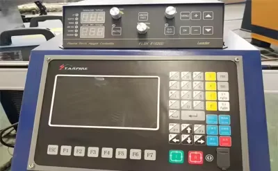 RB1530 Tragbare Plasmaschneidemaschine für Bleche zum besten Preis