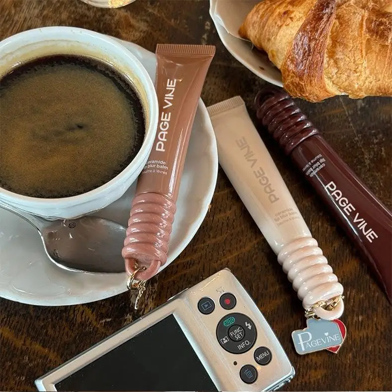 เจลลี่ลิปกลอส บำรุงริมฝีปากให้ชุ่มชื้น ลิปกลอสเนื้อเจล ลิปออยล์ ติดทนนาน บำรุงริมฝีปาก ผลิตภัณฑ์ดูแลริมฝีปากสำหรับผู้หญิงและเด็กผู้หญิง