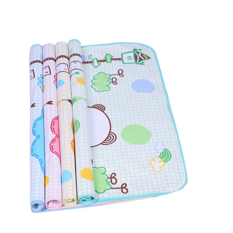 Cartoon Baby Diaper for Newborn Waterproof Changing Mat Reusable Infant Changing Mats Cloth Breathable Random Pattern 58x76cm