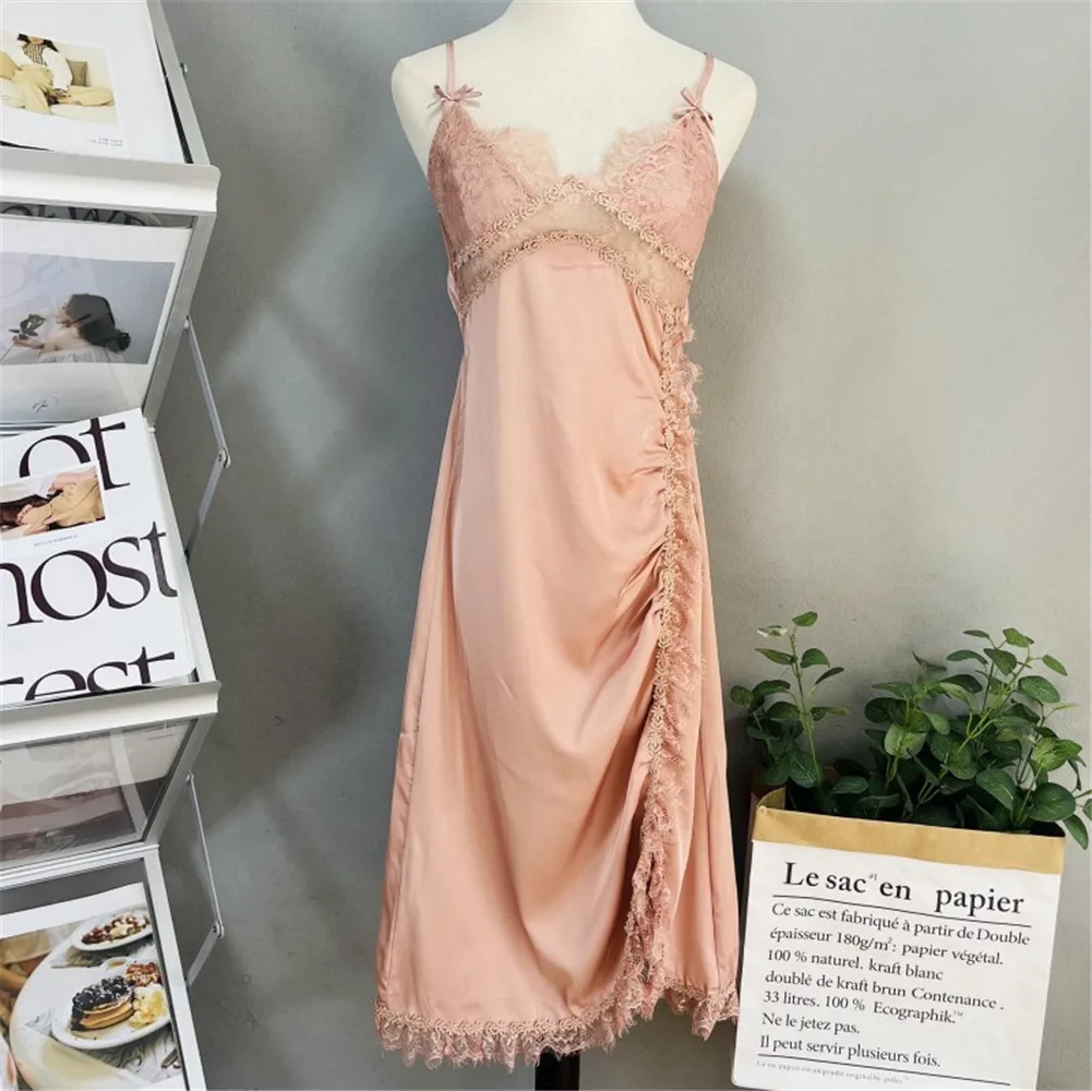 

Летняя кружевная Пижама с аппликацией, женская ночная рубашка с V-образным вырезом, сексуальная ночная рубашка, Женская атласная пижама на бретельках, красивая ночная сорочка