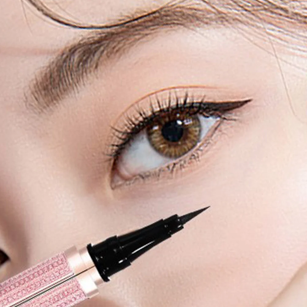 

Waterproof Eyeliner Pencil Black Smooth Tip Flexible Brush Portable Comfortable Grip Liquid Eye Liner Pen Daily Makeup Essential